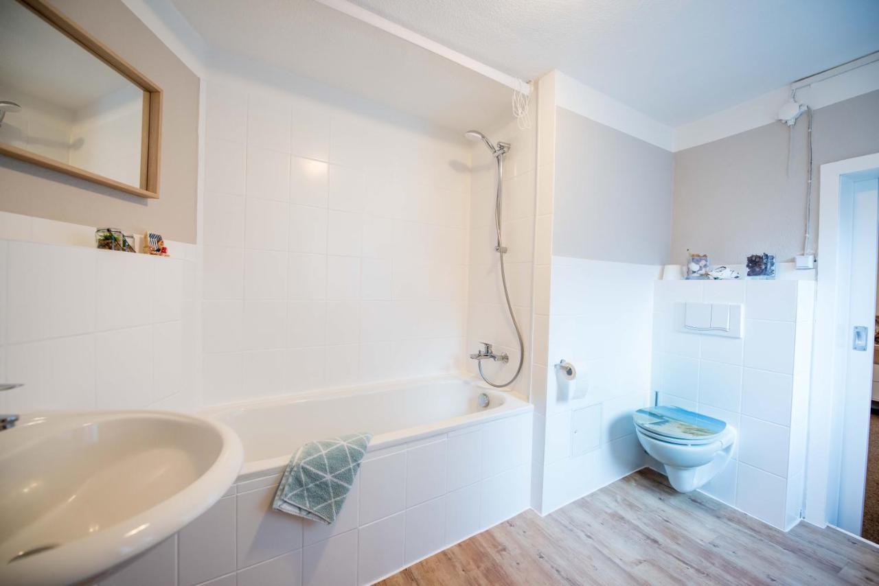 Stilvolle Ferienwohnung Am Historischen Nikolaitor Eisenach Ngoại thất bức ảnh